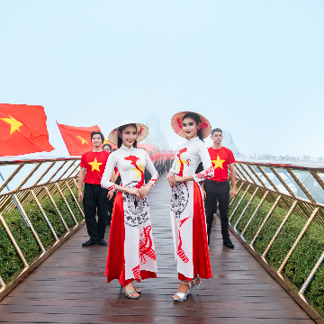 BA NA HILL TICKETS - Sun World Ba Na Hills tickets discount more than 40% on September 2025